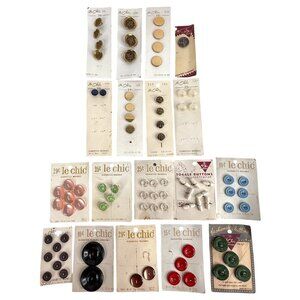 VTG Le Chic Buttons Various Sizes & Colors 18 Cards Some Partial Some Complete